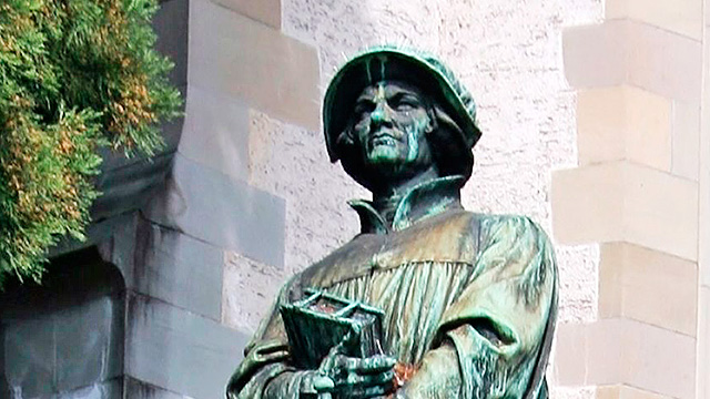 Statue von Zwingli